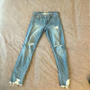 Madewel. 26. Destroyed, stretch denim. High rise.